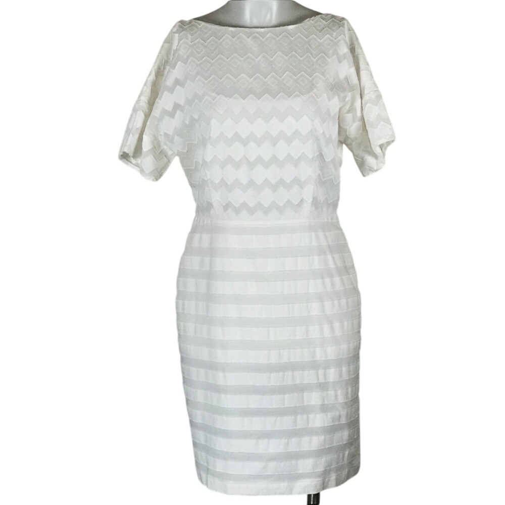 ESCADA WHITE PATTERN SHORT SLEEVE SHEATH DRESS